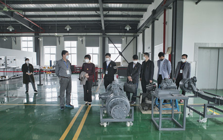 葉書記檢查交校3(余貽欽)_副本.jpg 葉書記檢查交校3(余貽欽)_副本.jpg